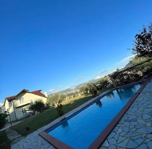 Private Hillside Near Teg Full Privacy *