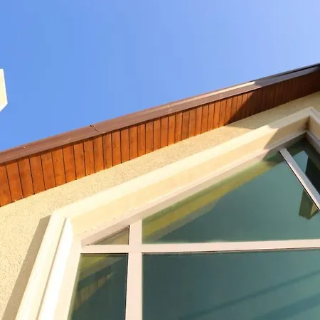 Private Hillside Near Teg Full Privacy * Тирана