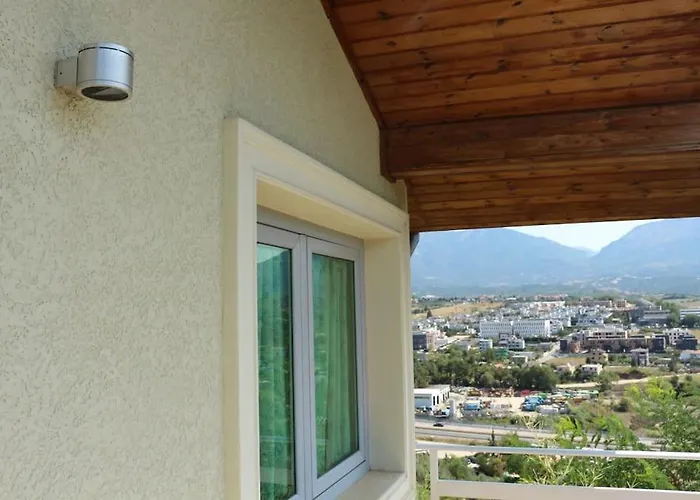 Private Hillside Near Teg Full Privacy * Тирана