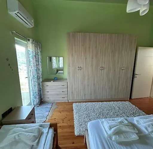 Private Hillside Near Teg Full Privacy Тирана