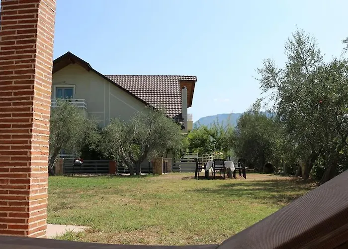 Villa Private Hillside Near Teg Full Privacy Tirana